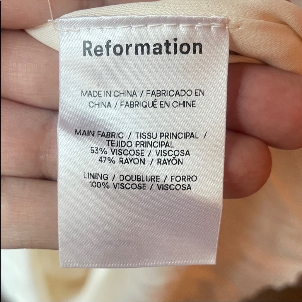 Reformation Hollyhock in Ivory - Picture 5 of 11